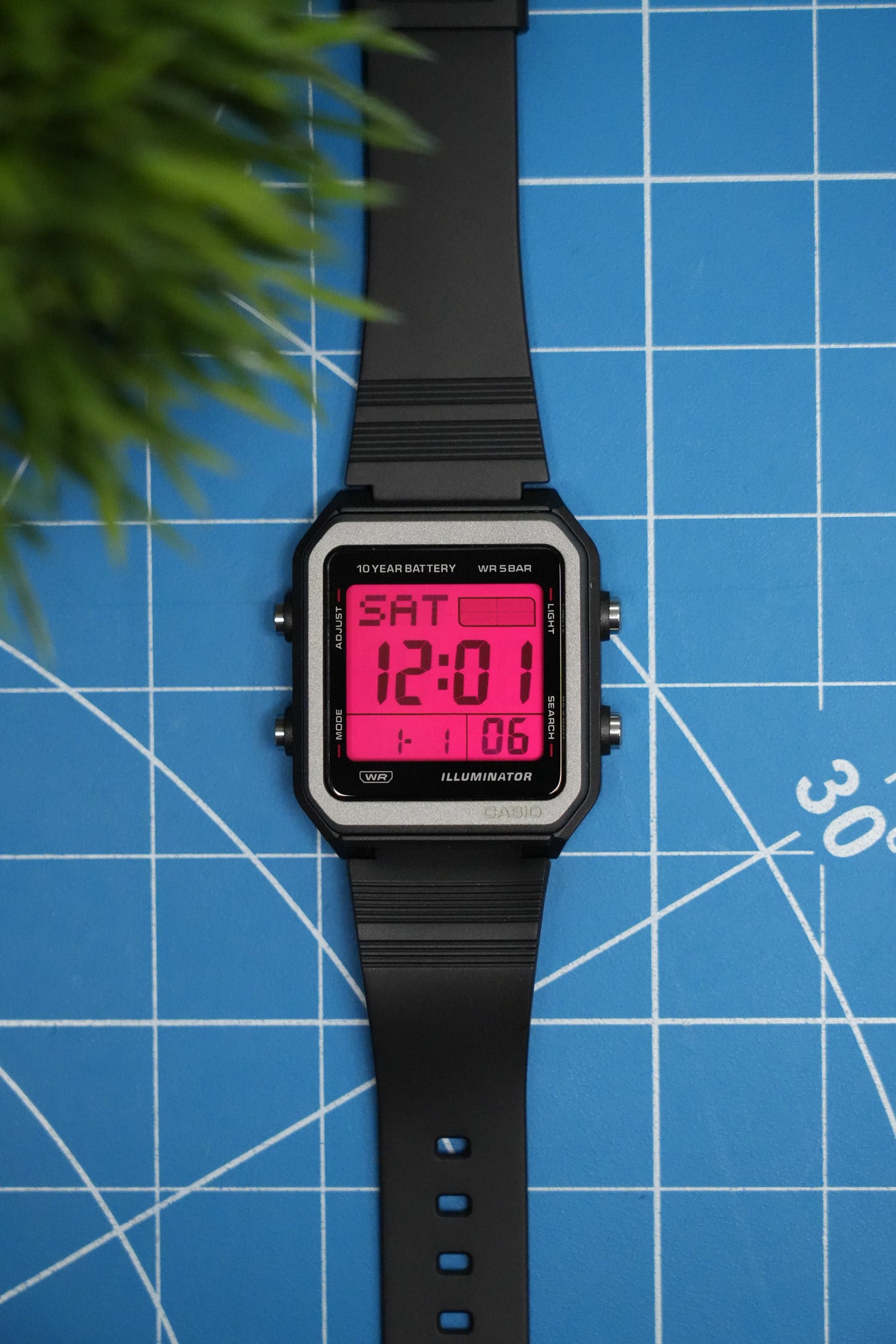 "Ultra Pink" Casio W221H