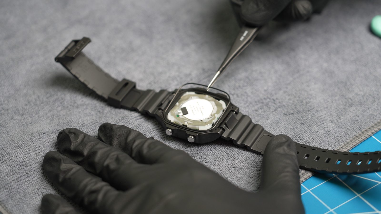 The black rubber waterproofing ring inside the Casio AE-1200 case